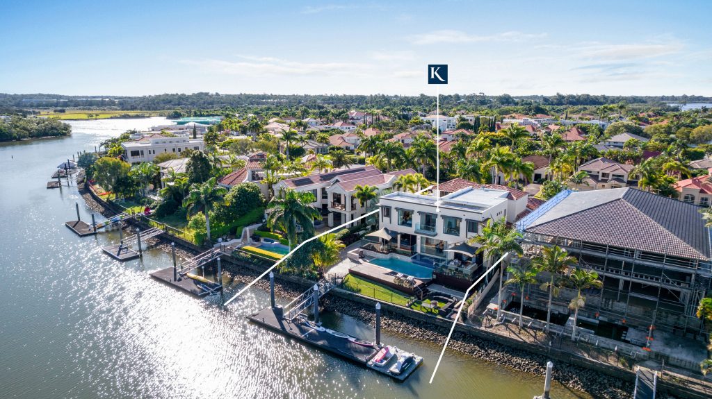 1664 Riverdale Drive, Hope Island | Kollosche